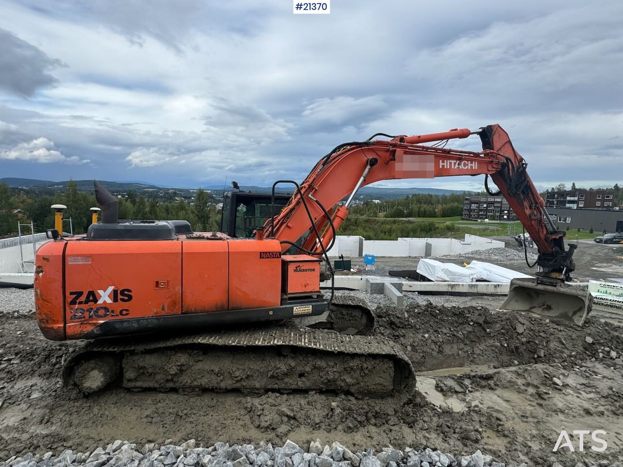 Hitachi ZX210LC-5B Beltegraver m/ tilt, skuffe og GPS. - Pásové rýpadlo: obrázek 5 Hitachi ZX210LC-5B Beltegraver m/ tilt, skuffe og GPS. - Pásové rýpadlo: obrázek 5