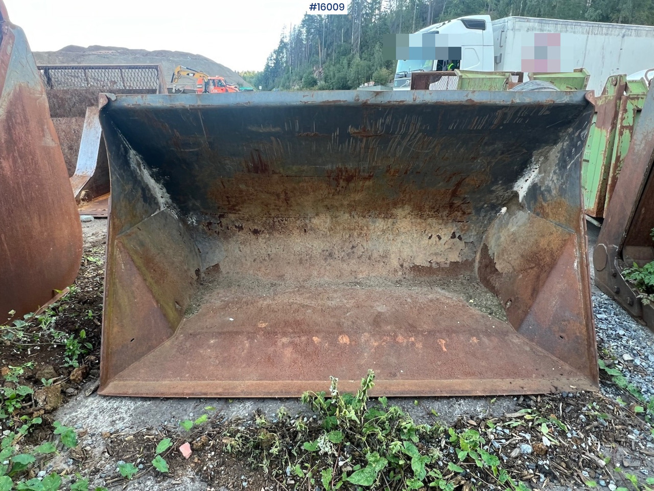 Hjullasterskuffe m/ liten BM feste - Nakládací lžíce pro Stavební technika: obrázek 2 Hjullasterskuffe m/ liten BM feste - Nakládací lžíce pro Stavební technika: obrázek 2