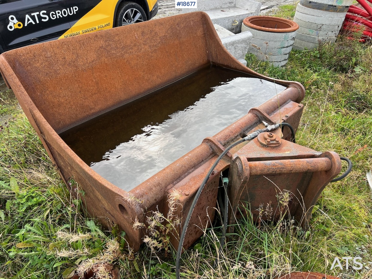 Hydr. pusseskuffe Hydr. pusseskuffe - Lžíce na bagr pro Stavební technika: obrázek 2 Hydr. pusseskuffe Hydr. pusseskuffe - Lžíce na bagr pro Stavební technika: obrázek 2