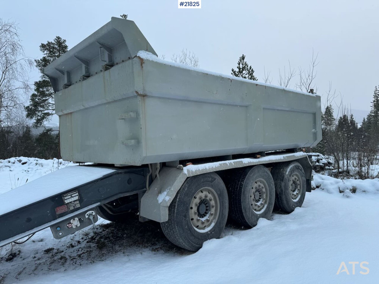 Istrail trippelkjerre - Sklápěcí přívěs: obrázek 2 Istrail trippelkjerre - Sklápěcí přívěs: obrázek 2