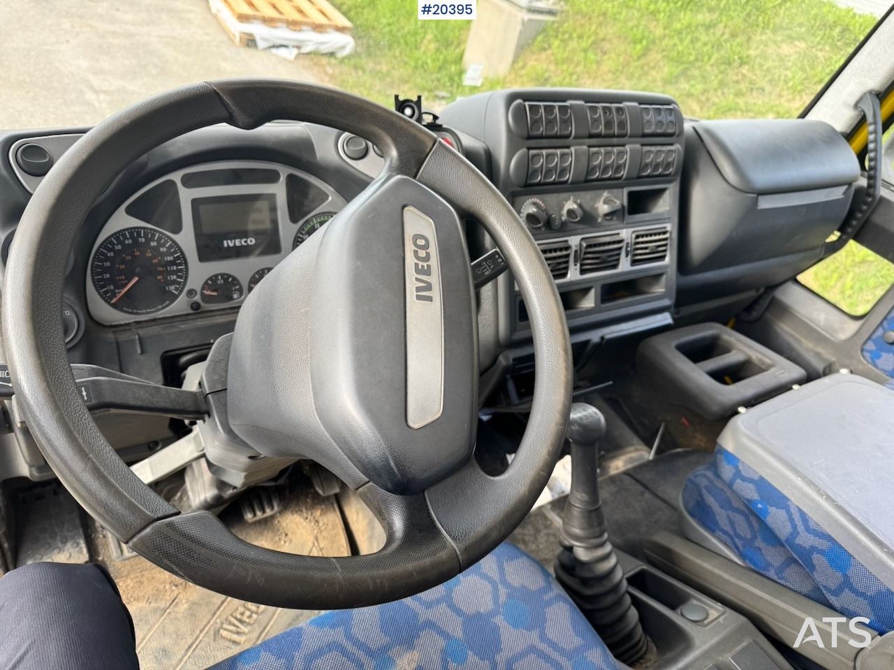 Odtahovka Iveco 75E15: obrázek 32