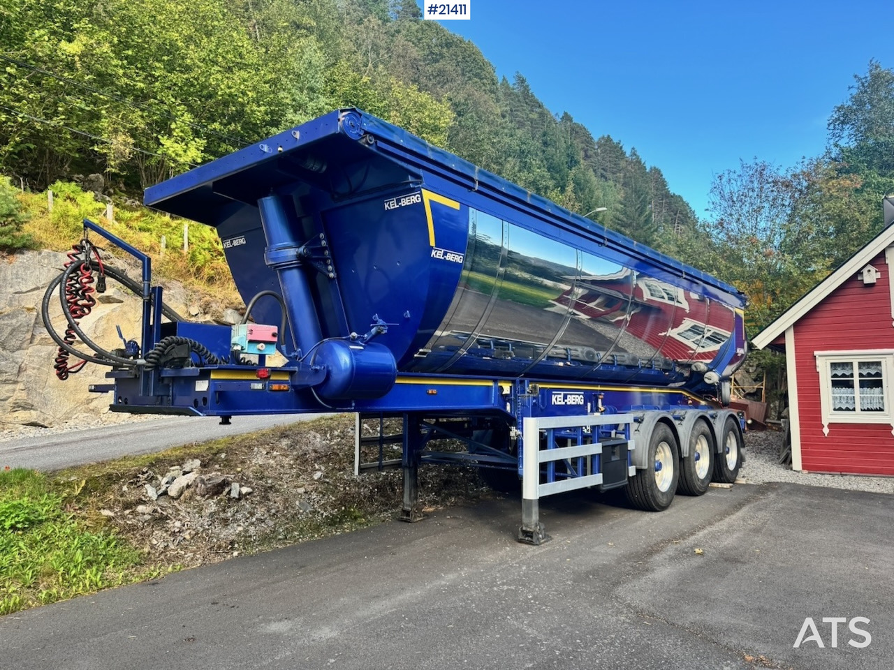 Kel-berg Asfaltsemi - Sklápěcí návěs: obrázek 1 Kel-berg Asfaltsemi - Sklápěcí návěs: obrázek 1