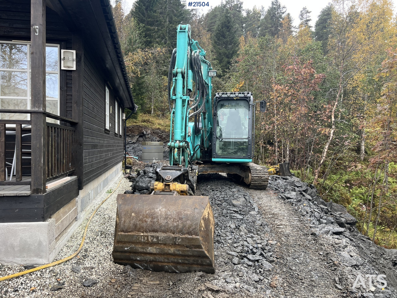 Kobelco Sk75SR-3E gravemaskin m/ pusseskuffe, rototilt og graveskuffe - Pásové rýpadlo: obrázek 2 Kobelco Sk75SR-3E gravemaskin m/ pusseskuffe, rototilt og graveskuffe - Pásové rýpadlo: obrázek 2