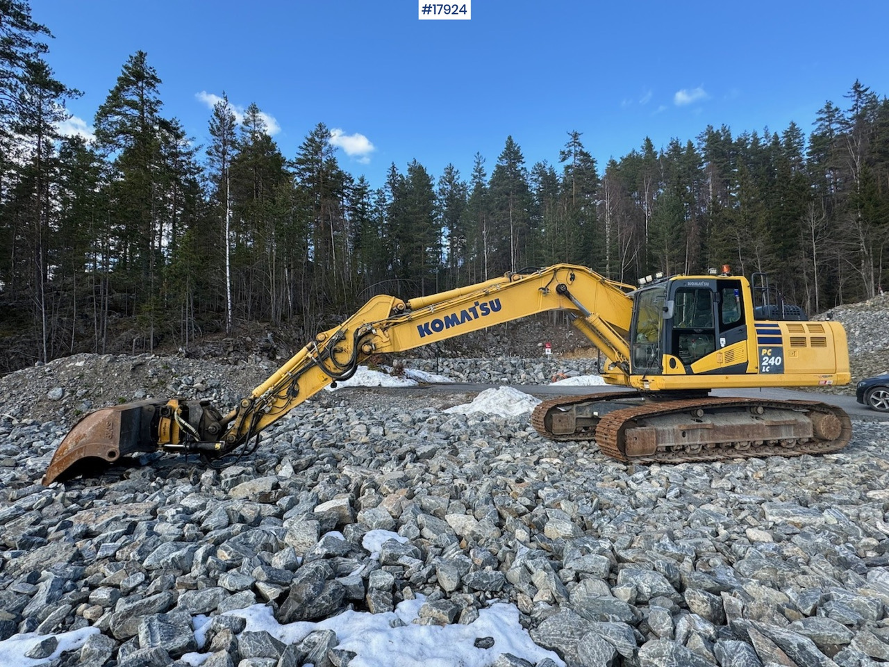 Komatsu PC240LC-10 - Rýpadlo: obrázek 1 Komatsu PC240LC-10 - Rýpadlo: obrázek 1