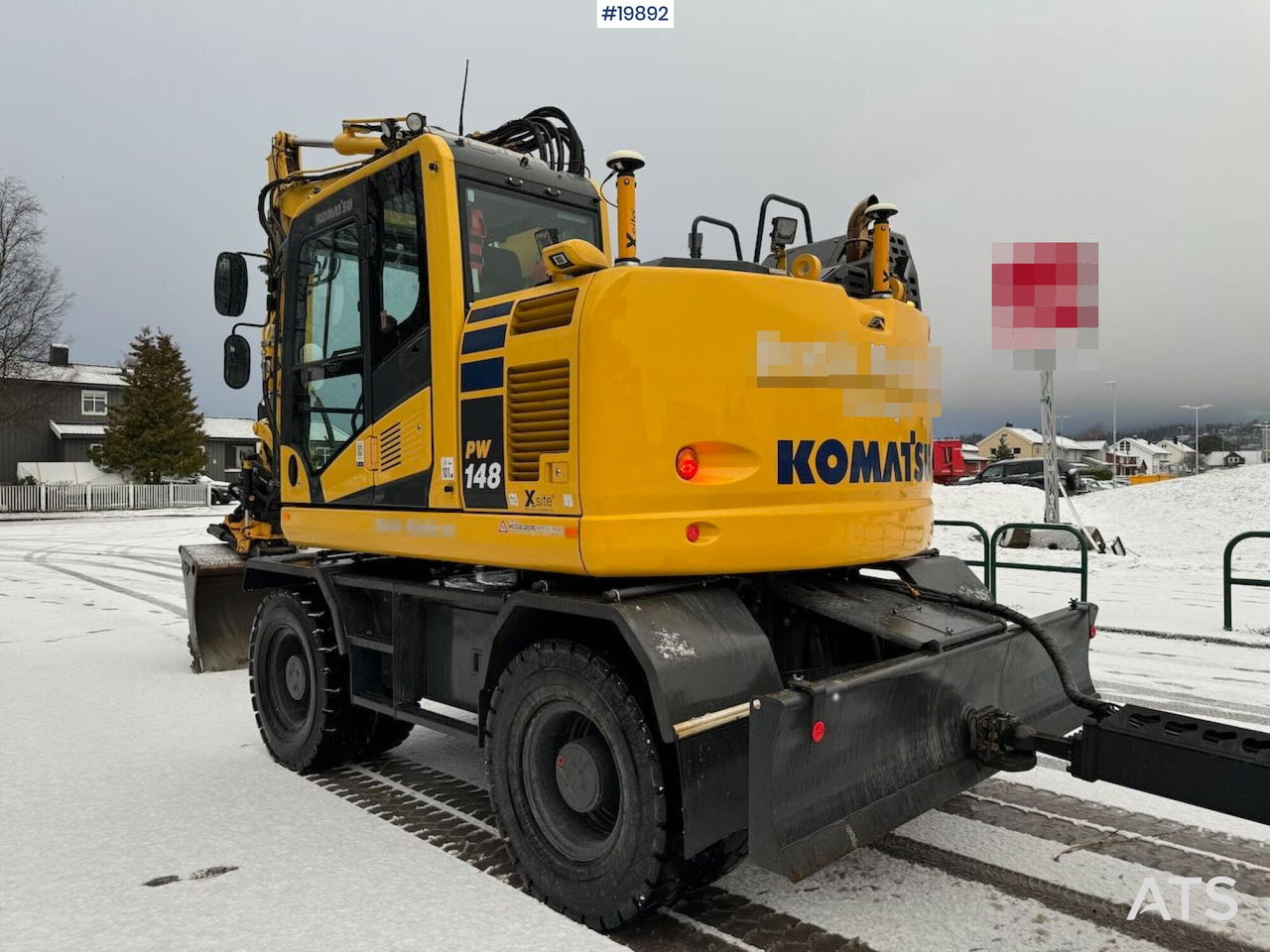 Komatsu PW148-11 - Kolesové rýpadlo: obrázek 3 Komatsu PW148-11 - Kolesové rýpadlo: obrázek 3