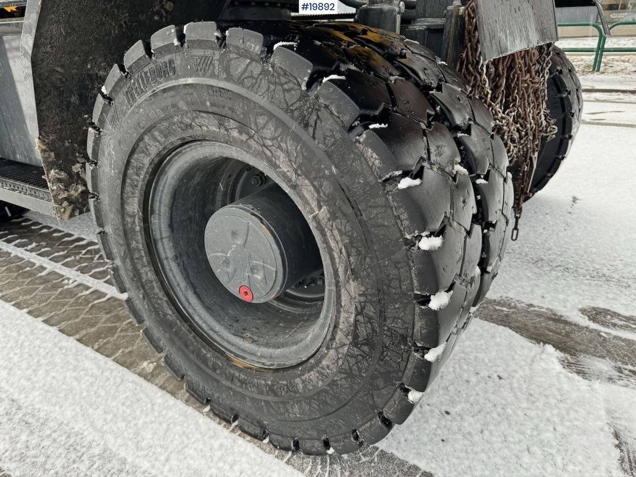 Kolesové rýpadlo Komatsu PW148-11: obrázek 11