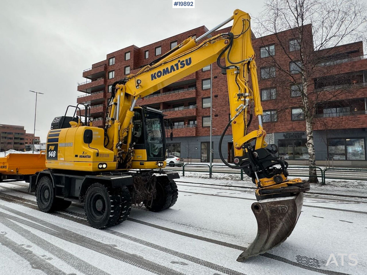 Kolesové rýpadlo Komatsu PW148-11: obrázek 7