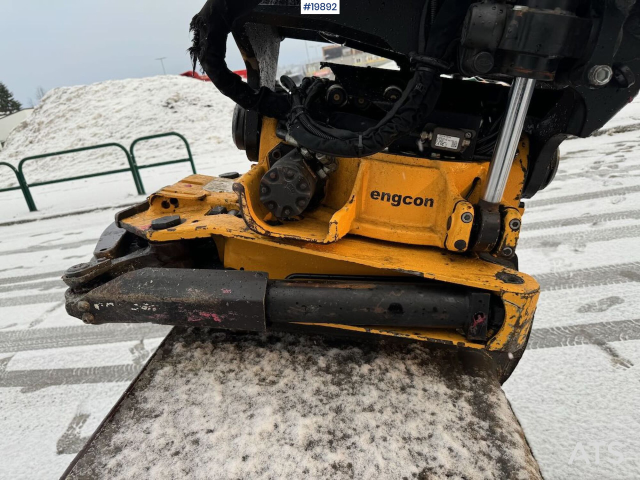 Kolesové rýpadlo Komatsu PW148-11: obrázek 21