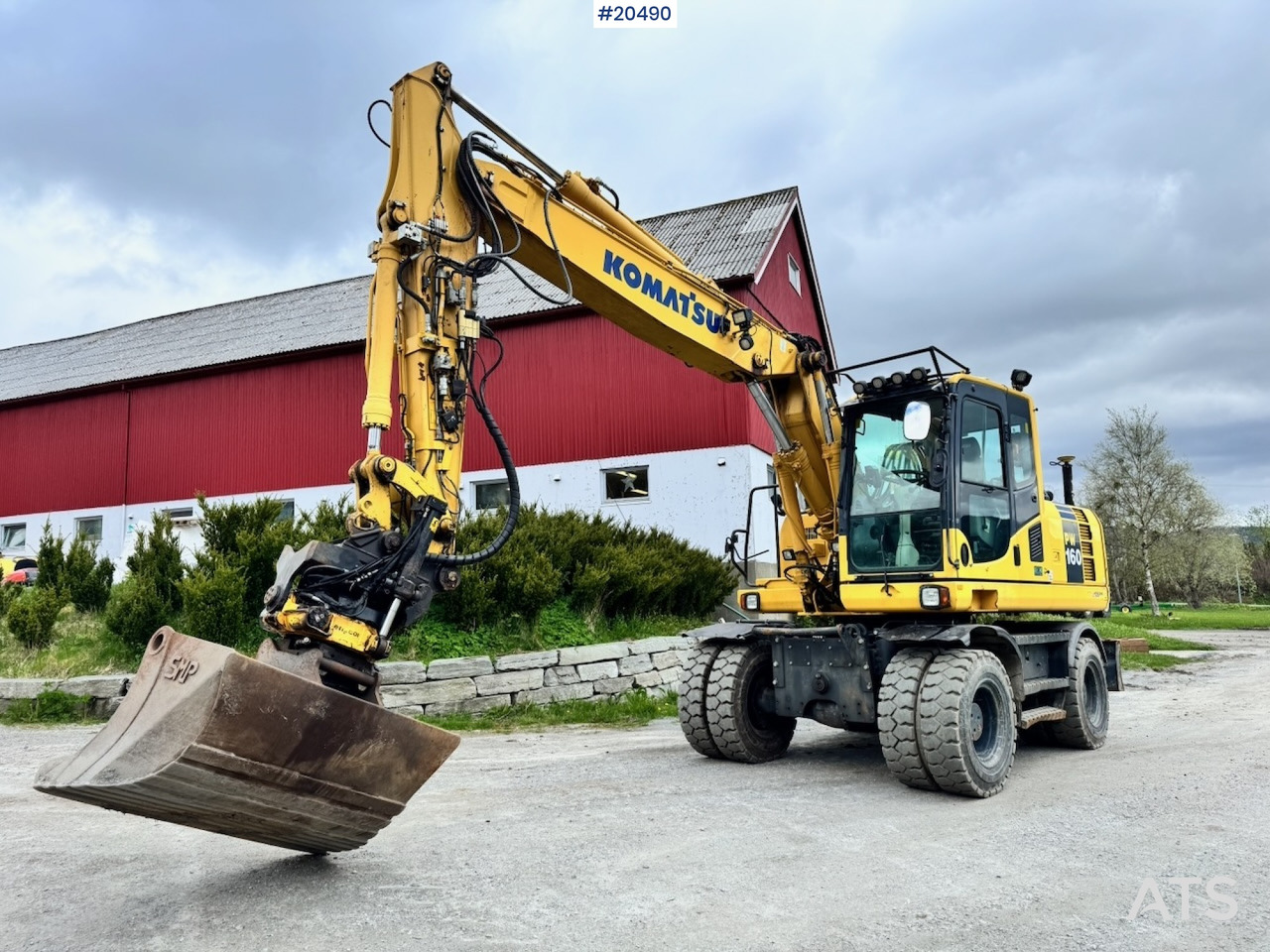 Komatsu PW160-8 - Kolový nakladač: obrázek 1 Komatsu PW160-8 - Kolový nakladač: obrázek 1