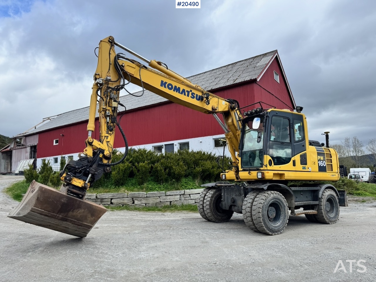 Komatsu PW160-8 - Kolový nakladač: obrázek 2 Komatsu PW160-8 - Kolový nakladač: obrázek 2