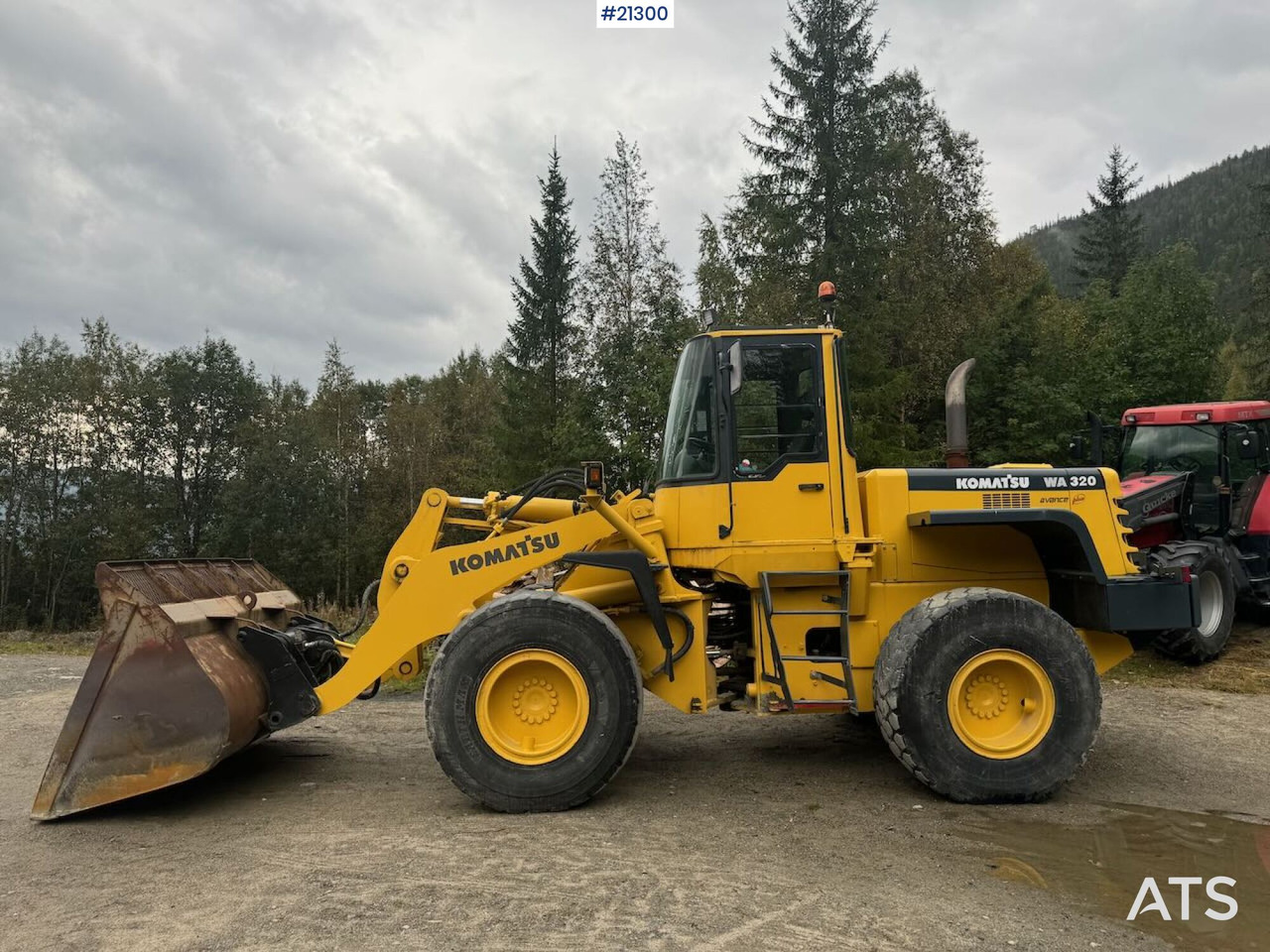 Komatsu WA320-3H - Kolový nakladač: obrázek 3 Komatsu WA320-3H - Kolový nakladač: obrázek 3