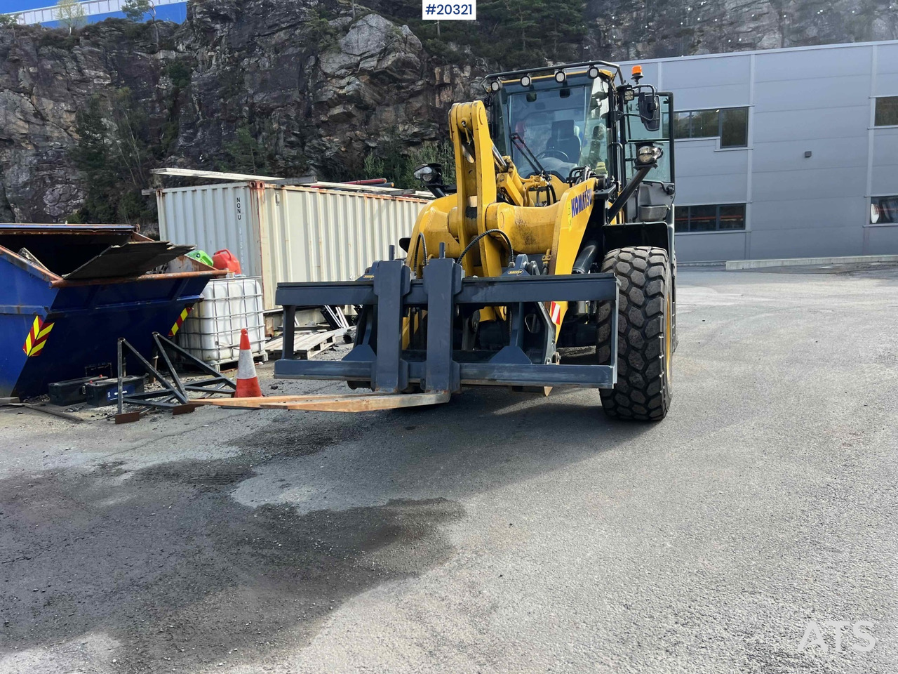 Komatsu WA320-8EO - Kolový nakladač: obrázek 4 Komatsu WA320-8EO - Kolový nakladač: obrázek 4