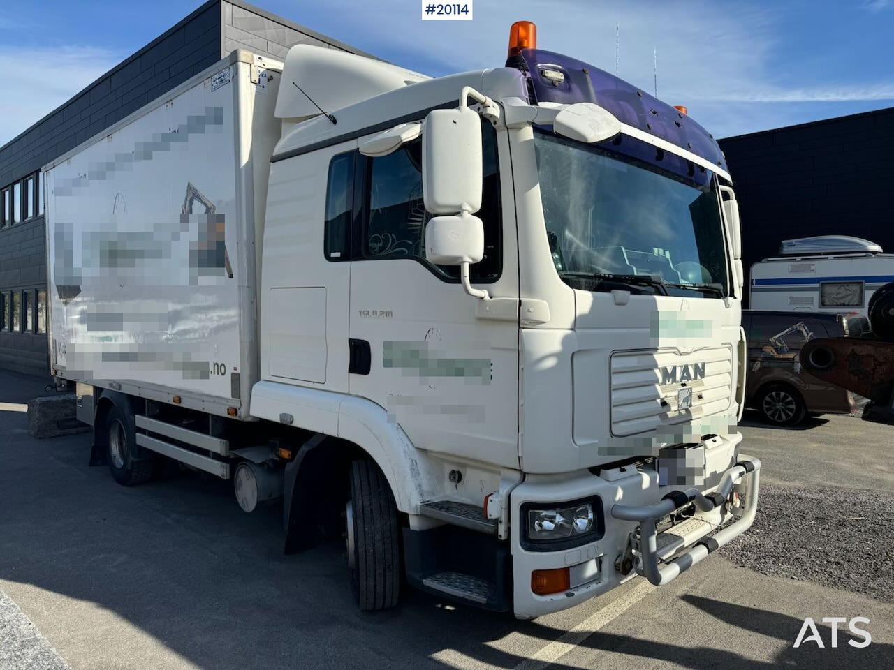 MAN TGL 8.210 - Skříňový nákladní auto: obrázek 1 MAN TGL 8.210 - Skříňový nákladní auto: obrázek 1
