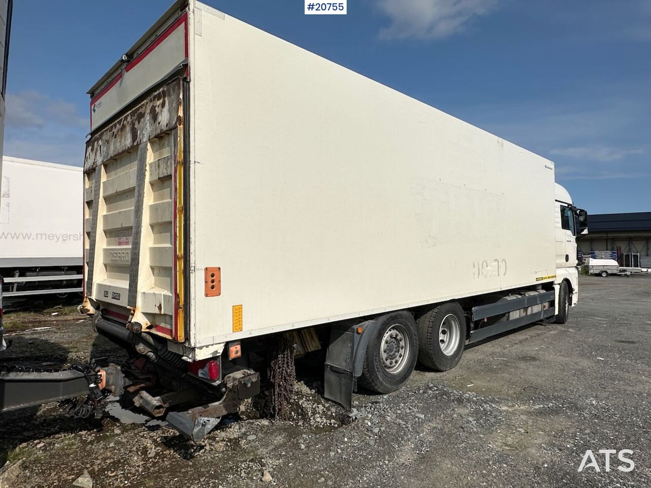 MAN TGX 26.480 - Skříňový nákladní auto: obrázek 3 MAN TGX 26.480 - Skříňový nákladní auto: obrázek 3