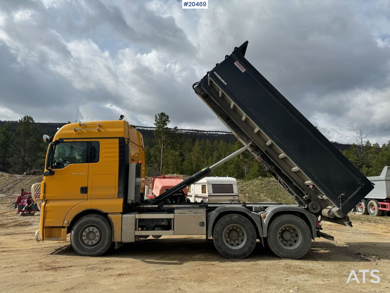 MAN TGX 26.540 - Hákový nosič kontejnerů: obrázek 3 MAN TGX 26.540 - Hákový nosič kontejnerů: obrázek 3