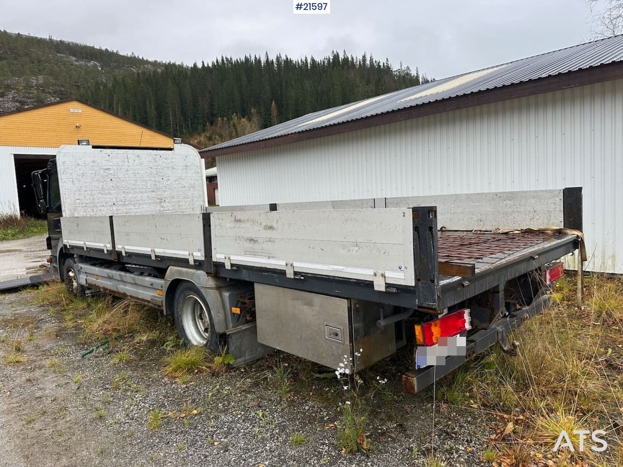 Mercedes 1524 L planbil m/ ny kompressor og vinterdekk. Ikke EU godkjent. - Nákladní automobil valníkový/ Plošinový: obrázek 4 Mercedes 1524 L planbil m/ ny kompressor og vinterdekk. Ikke EU godkjent. - Nákladní automobil valníkový/ Plošinový: obrázek 4