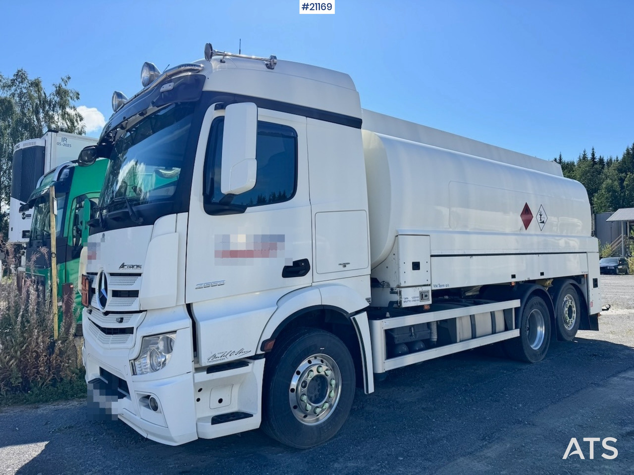 Mercedes Actros 2553 - Cisternové vozidlo: obrázek 2 Mercedes Actros 2553 - Cisternové vozidlo: obrázek 2