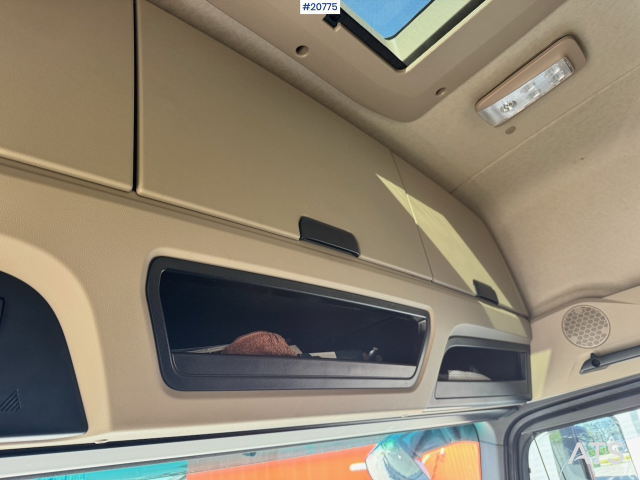 Mercedes Actros leasing Mercedes Actros: obrázek 38 Mercedes Actros leasing Mercedes Actros: obrázek 38