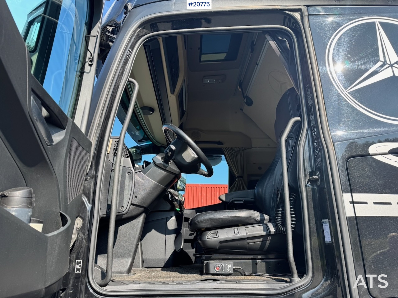 Mercedes Actros leasing Mercedes Actros: obrázek 29 Mercedes Actros leasing Mercedes Actros: obrázek 29