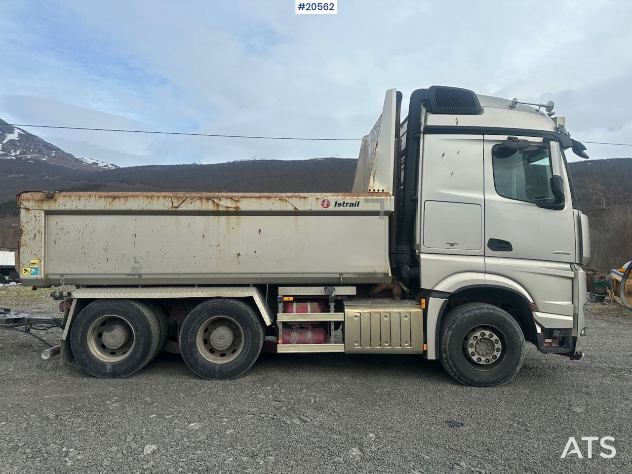 Mercedes Arocs 2658 - Sklápěč: obrázek 3 Mercedes Arocs 2658 - Sklápěč: obrázek 3