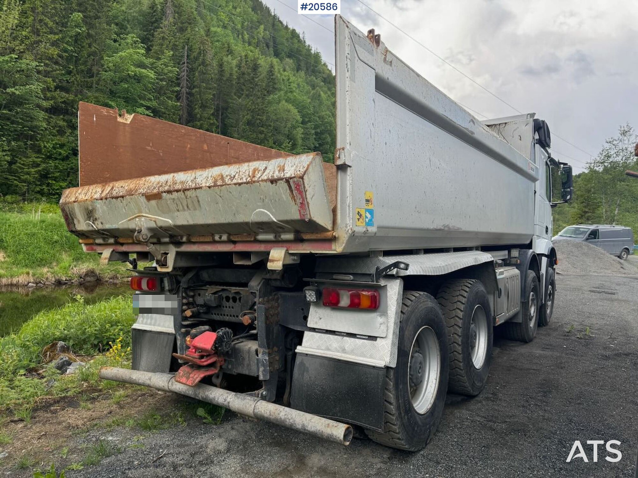 Mercedes Arocs 3258 - Sklápěč: obrázek 2 Mercedes Arocs 3258 - Sklápěč: obrázek 2