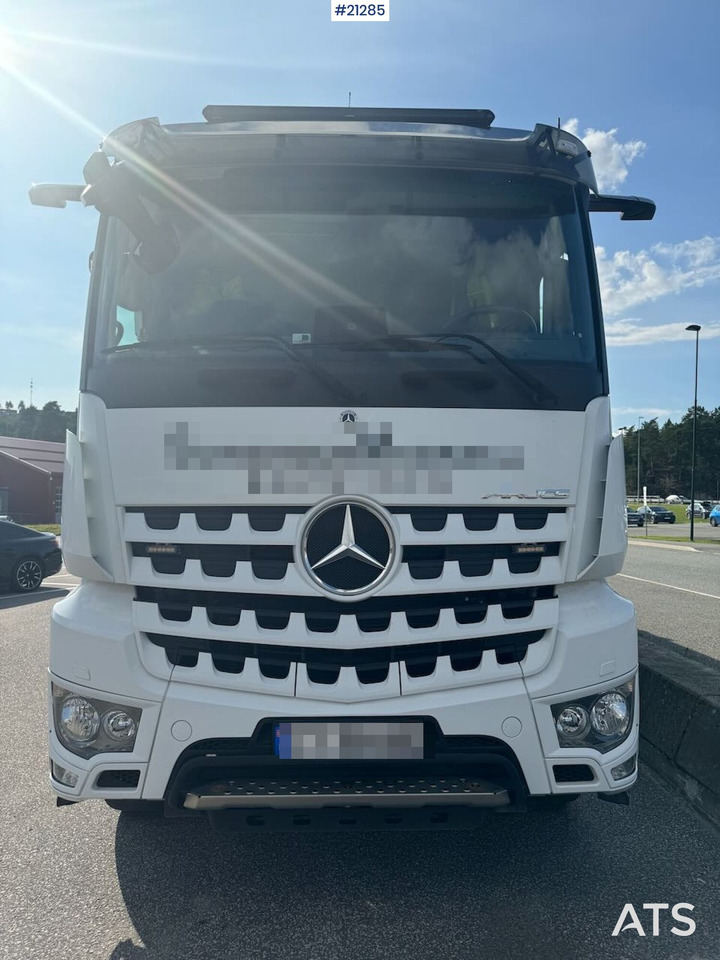 Mercedes Arocs - Sklápěč: obrázek 3 Mercedes Arocs - Sklápěč: obrázek 3