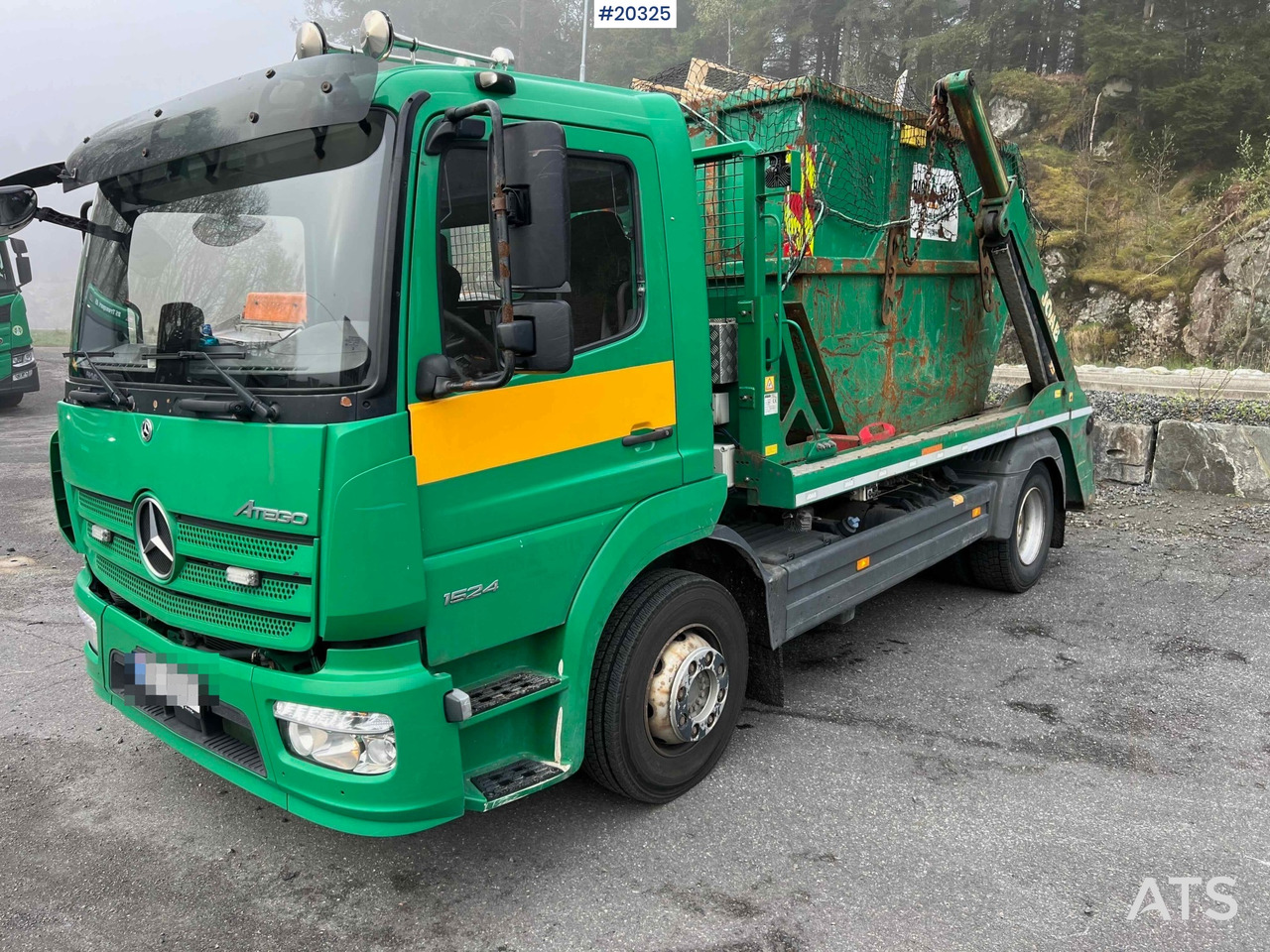 Mercedes Atego 1524 - Ramenový nosič kontajnerov: obrázek 1 Mercedes Atego 1524 - Ramenový nosič kontajnerov: obrázek 1