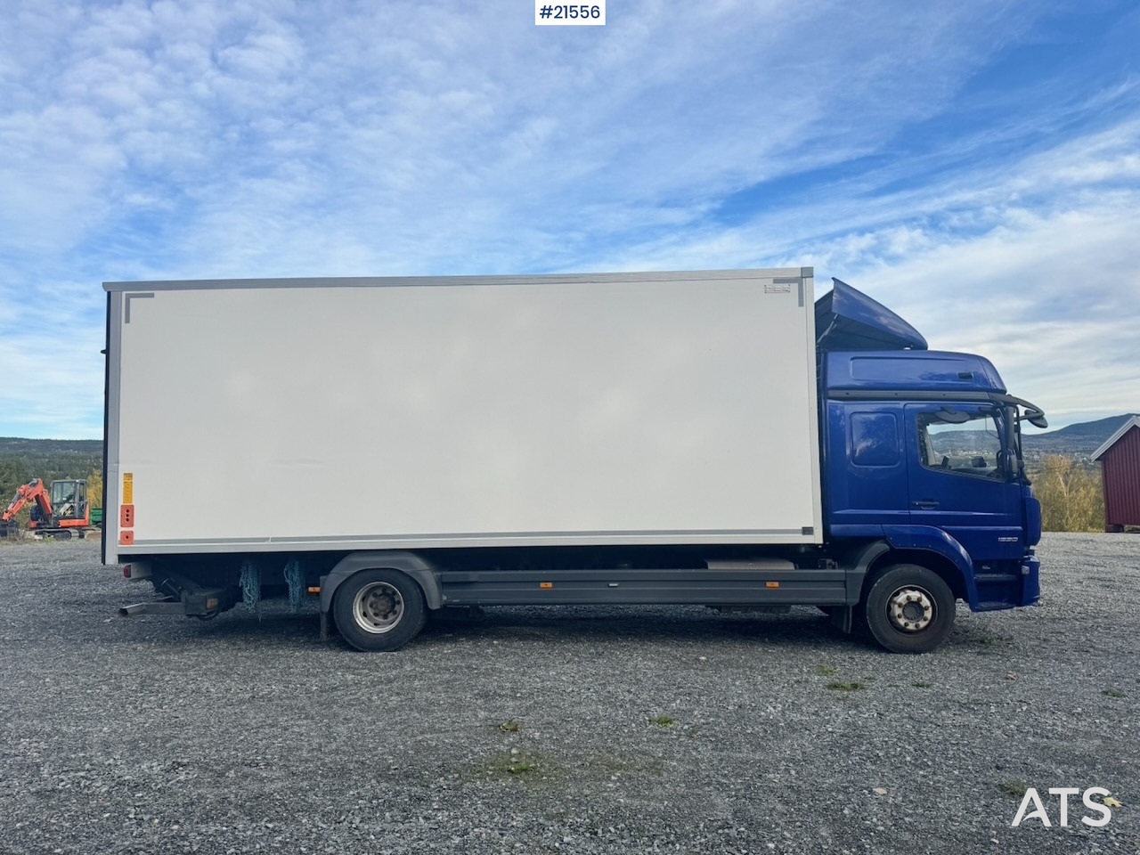 Mercedes Atego 1530 Skapbil m/ Full Sideåpning - Skříňový nákladní auto: obrázek 2 Mercedes Atego 1530 Skapbil m/ Full Sideåpning - Skříňový nákladní auto: obrázek 2
