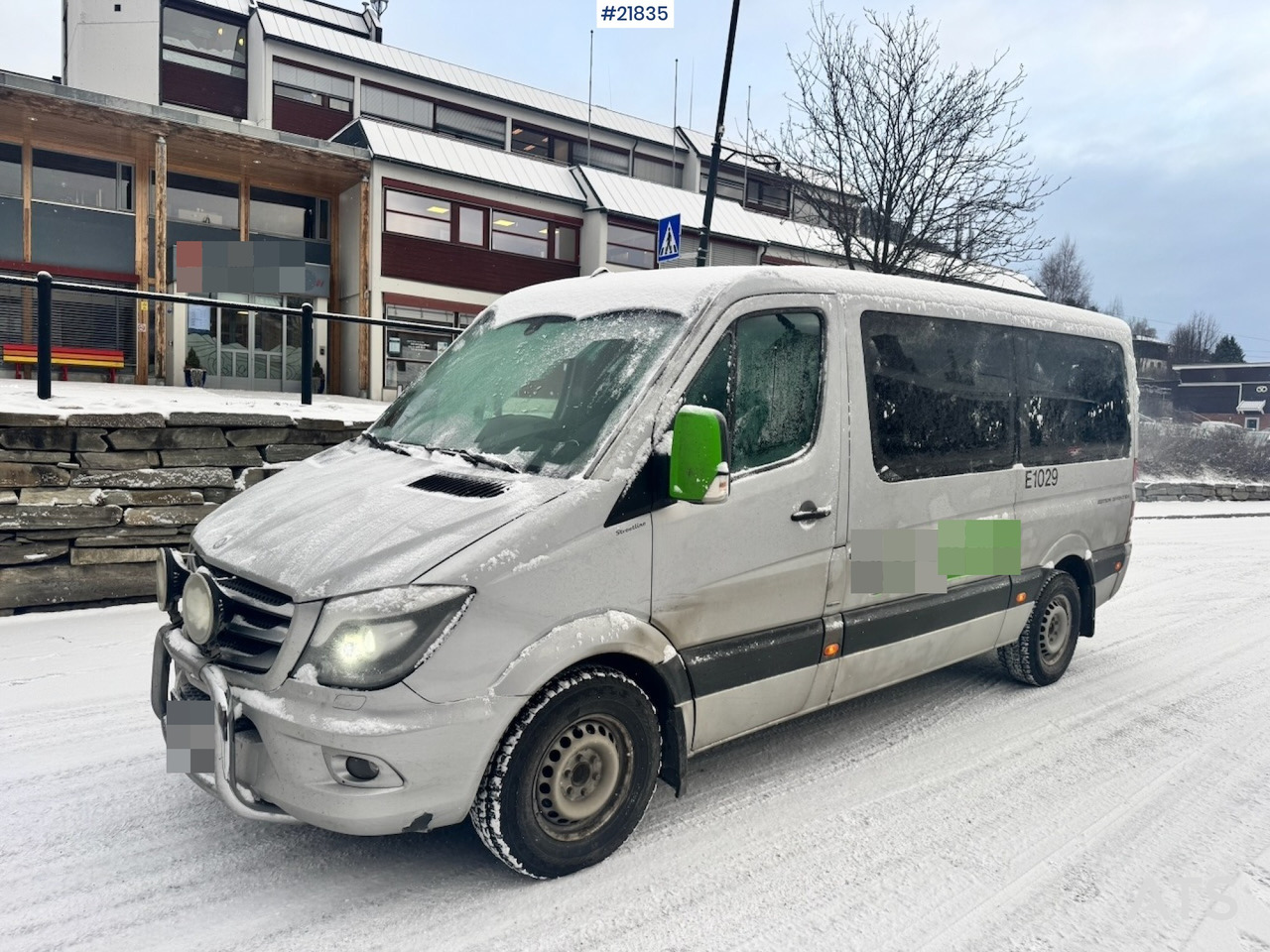 Mercedes Sprinter 316 Minibuss. 9 seter og Rullestolrampe. SE VIDEO - Minibus, Mikrobus: obrázek 1 Mercedes Sprinter 316 Minibuss. 9 seter og Rullestolrampe. SE VIDEO - Minibus, Mikrobus: obrázek 1