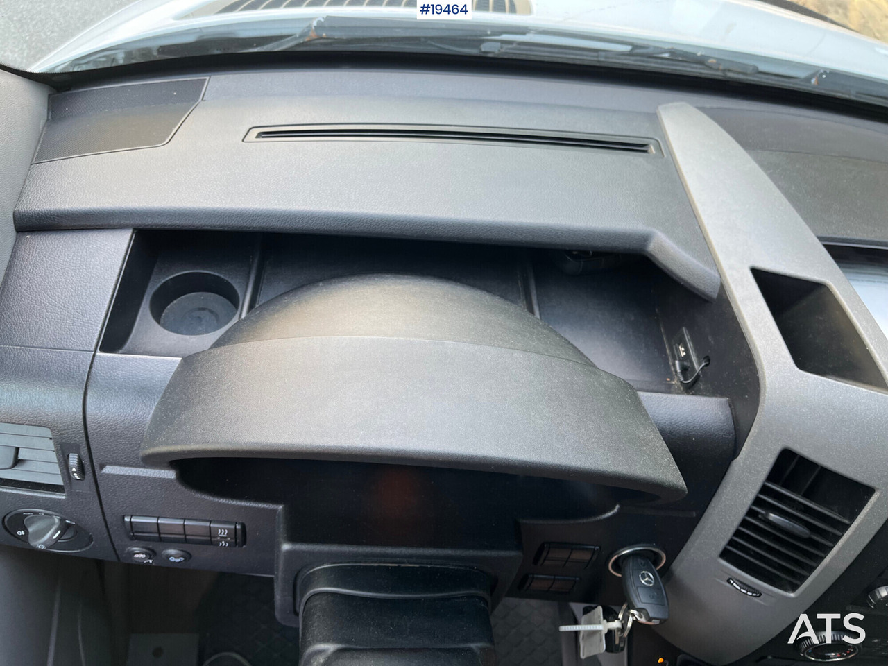 Skříňový nákladní auto Mercedes sprinter 316CDI: obrázek 11