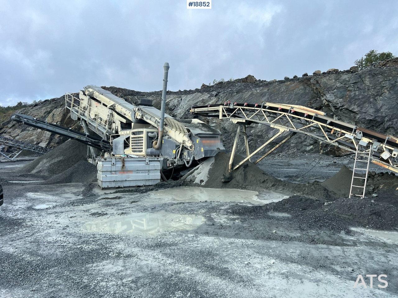 Metso Lokotrack LT220D Finknuser m/ sikt, matekasse og transportbånd - Mobilní drtič: obrázek 5 Metso Lokotrack LT220D Finknuser m/ sikt, matekasse og transportbånd - Mobilní drtič: obrázek 5