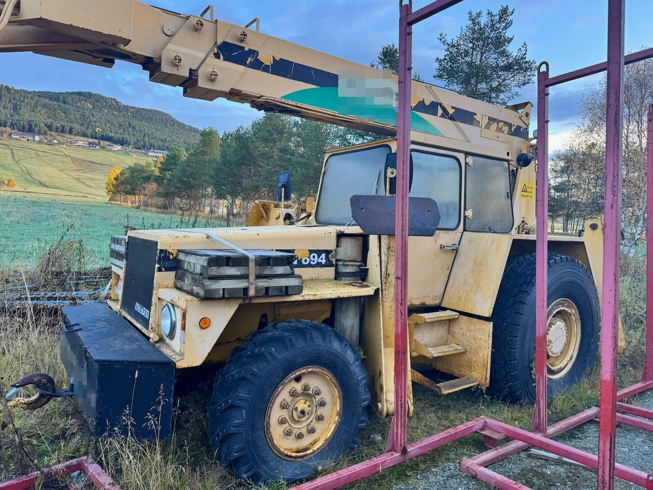 Moelven Moelven 694 m/ 2 forlengere og 2 kroker. - Autojeřáb: obrázek 1 Moelven Moelven 694 m/ 2 forlengere og 2 kroker. - Autojeřáb: obrázek 1