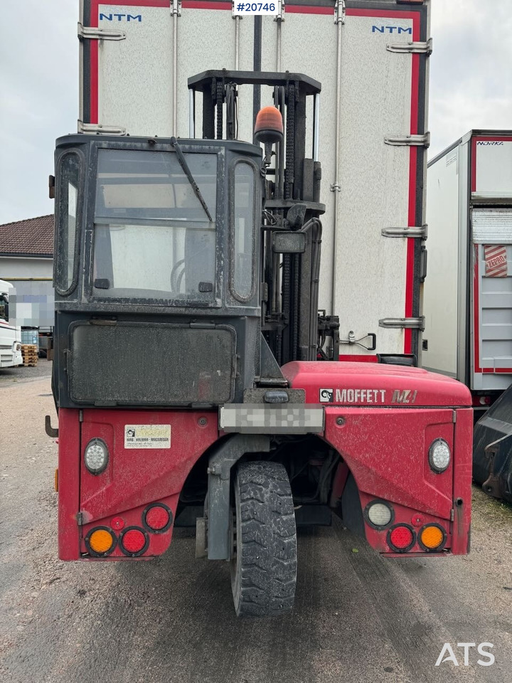 Moffett M4 25.4 - Závěsný vysokozdvižný vozík: obrázek 3 Moffett M4 25.4 - Závěsný vysokozdvižný vozík: obrázek 3