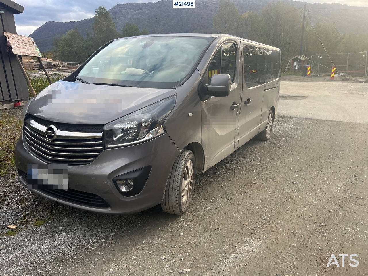 Opel VIVARO - Mikrobus: obrázek 1 Opel VIVARO - Mikrobus: obrázek 1