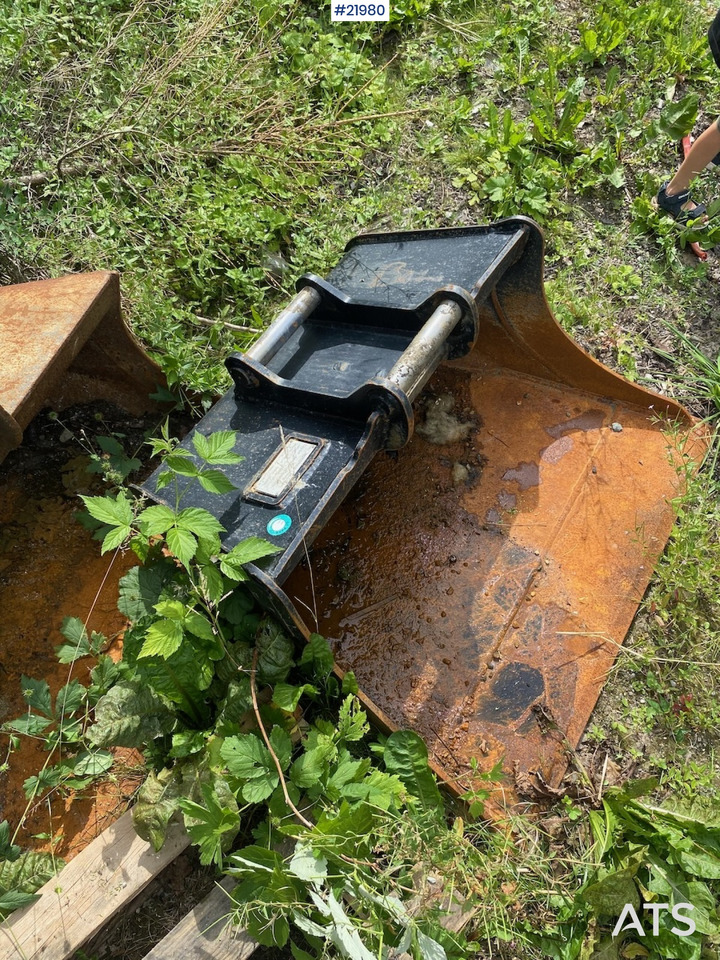 Rototilt S40 feste - Lžíce: obrázek 3 Rototilt S40 feste - Lžíce: obrázek 3