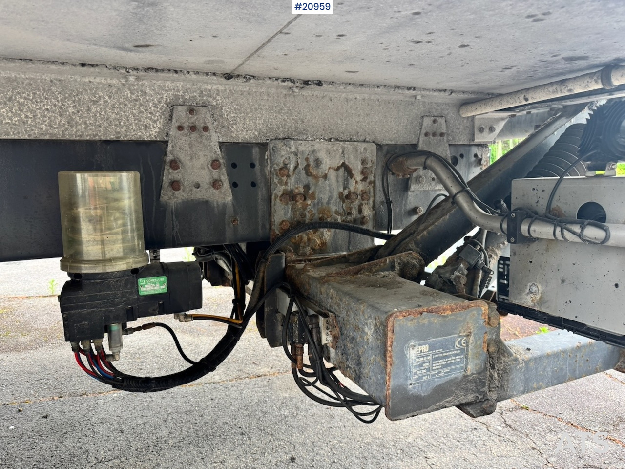 Skříňový nákladní auto Scania P280: obrázek 16