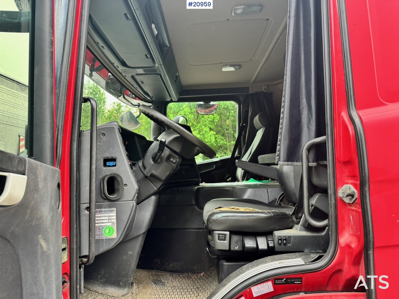Skříňový nákladní auto Scania P280: obrázek 22