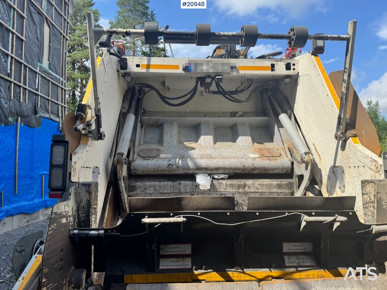Vůz na odvoz odpadků Scania P410: obrázek 33