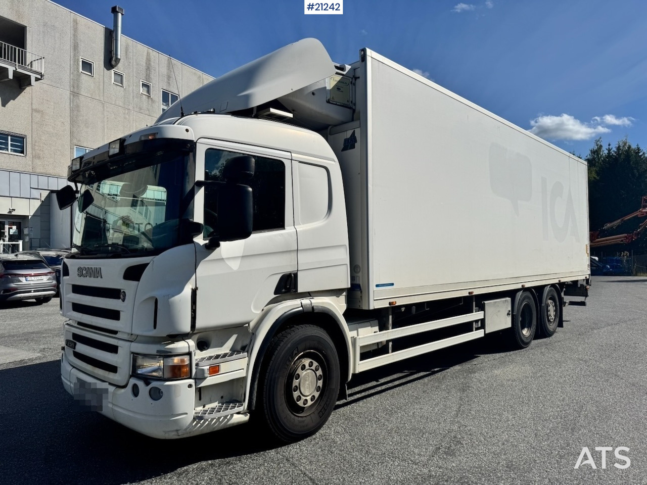 Scania P420 - Chladírenský nákladní automobil: obrázek 2 Scania P420 - Chladírenský nákladní automobil: obrázek 2