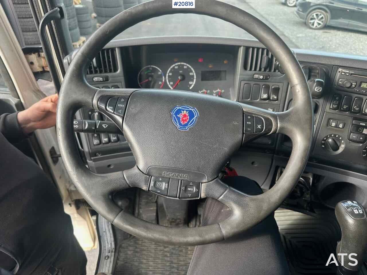 Skříňový nákladní auto Scania R480: obrázek 16