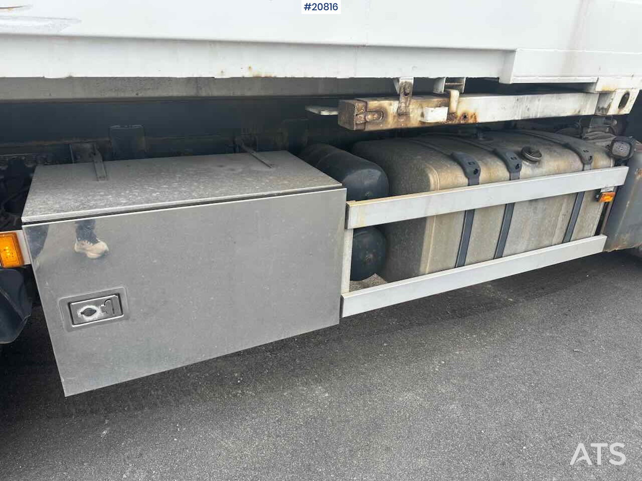 Skříňový nákladní auto Scania R480: obrázek 36