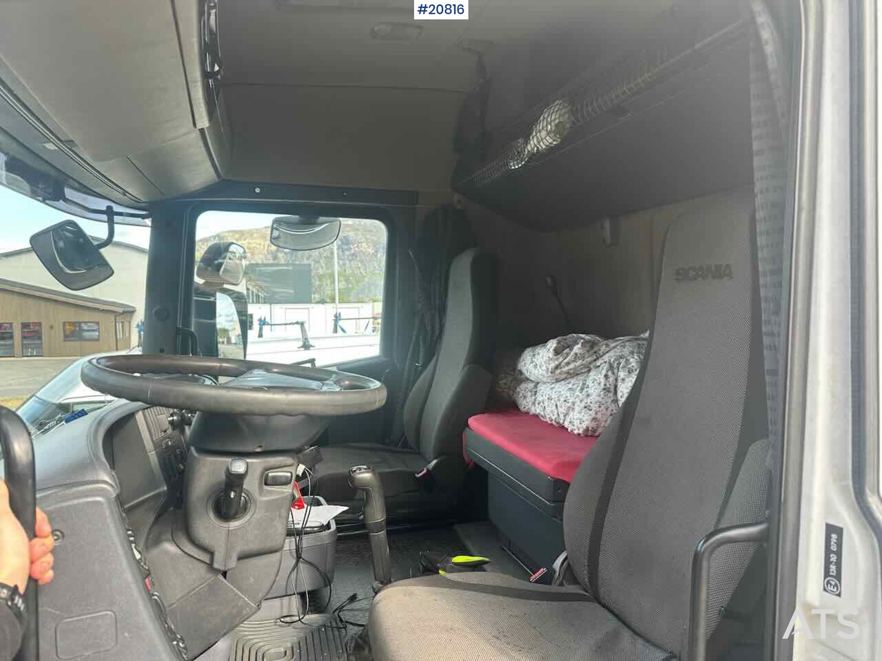 Skříňový nákladní auto Scania R480: obrázek 13