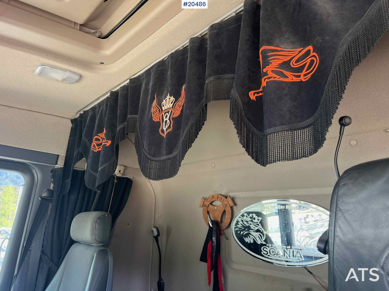 Sklápěč Scania R560: obrázek 26