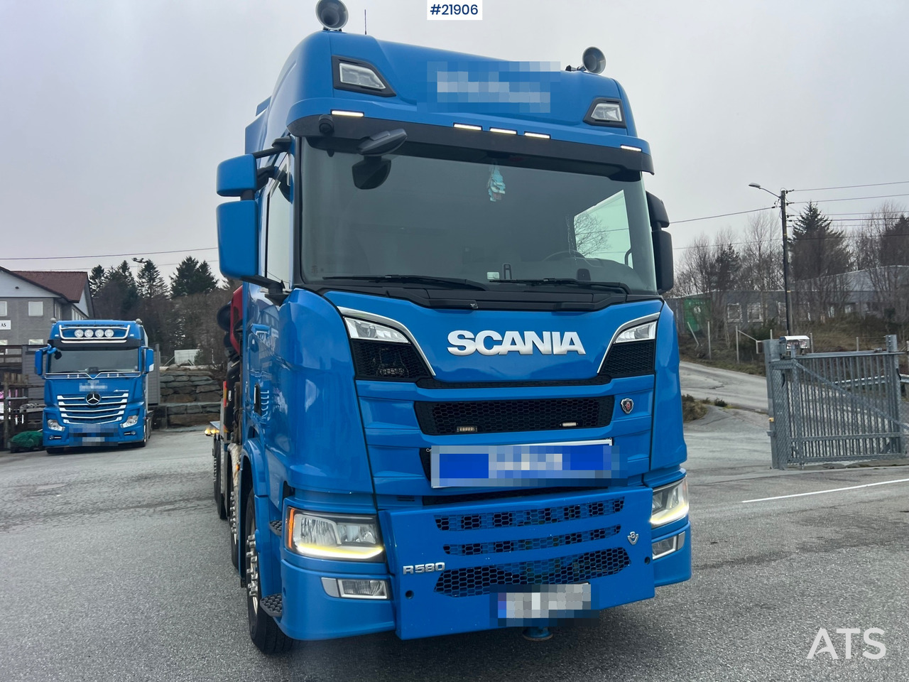 Scania R580 8x2 kranbil m/ 95t/m hmf kran, jibb , vinsj og konar planslep - Auto s hydraulickou rukou: obrázek 5 Scania R580 8x2 kranbil m/ 95t/m hmf kran, jibb , vinsj og konar planslep - Auto s hydraulickou rukou: obrázek 5