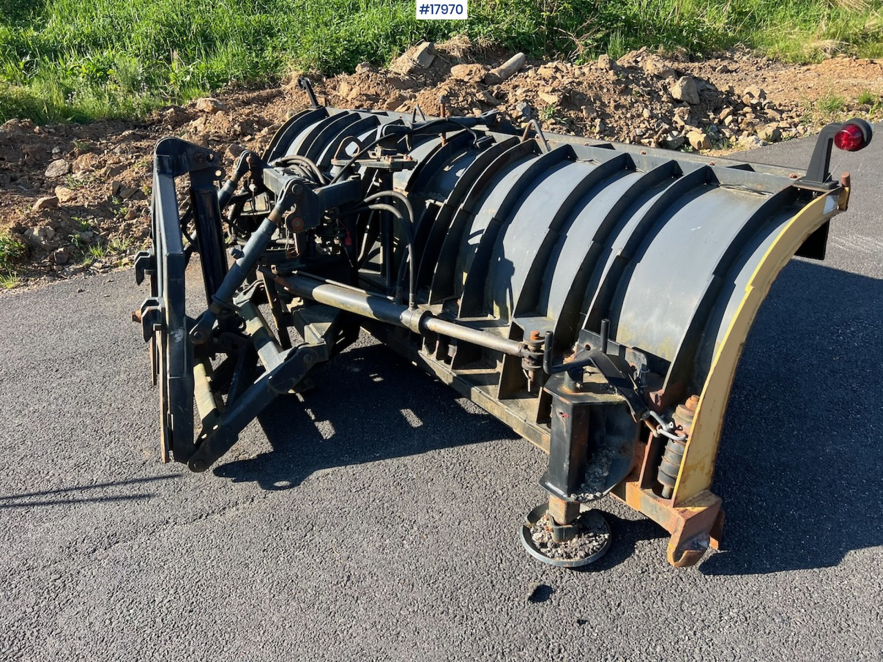 Tellefsdal K-3300 - Sněžný pluh pro Nákladní auto: obrázek 3 Tellefsdal K-3300 - Sněžný pluh pro Nákladní auto: obrázek 3