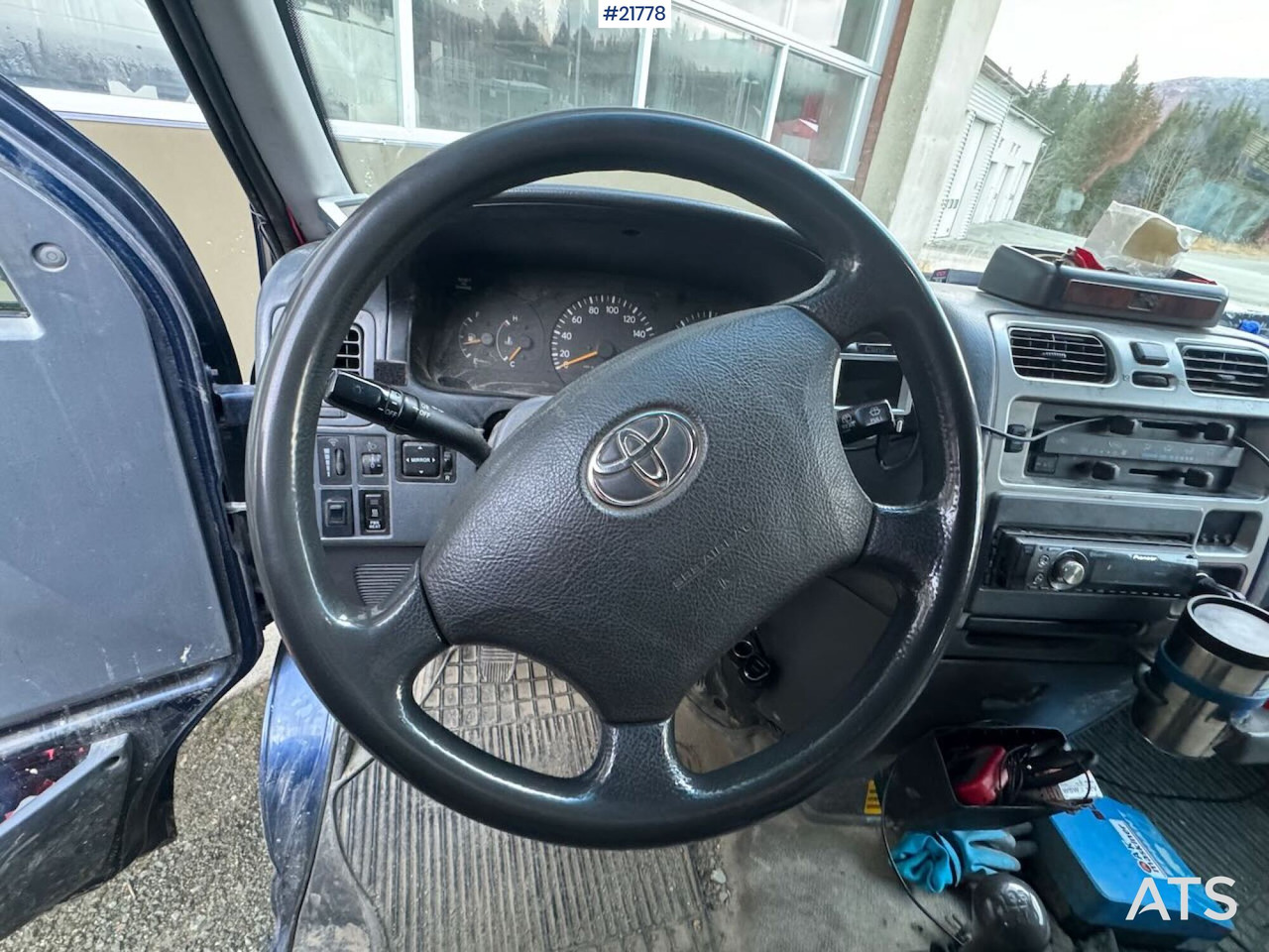 Furgon Toyota HIACE: obrázek 20