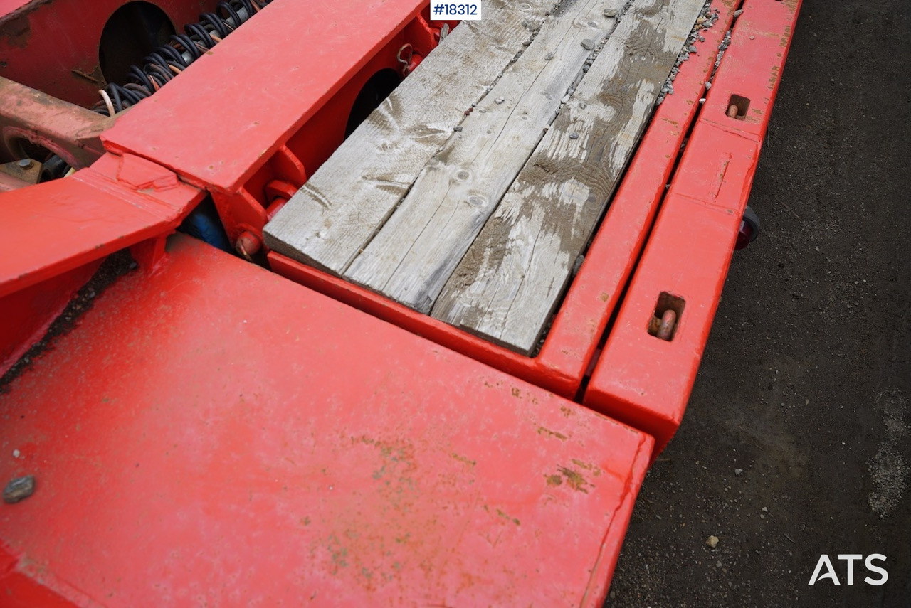 Podvalníkový návěs Vang 4 akslet brønnhenger: obrázek 24 Podvalníkový návěs Vang 4 akslet brønnhenger: obrázek 24