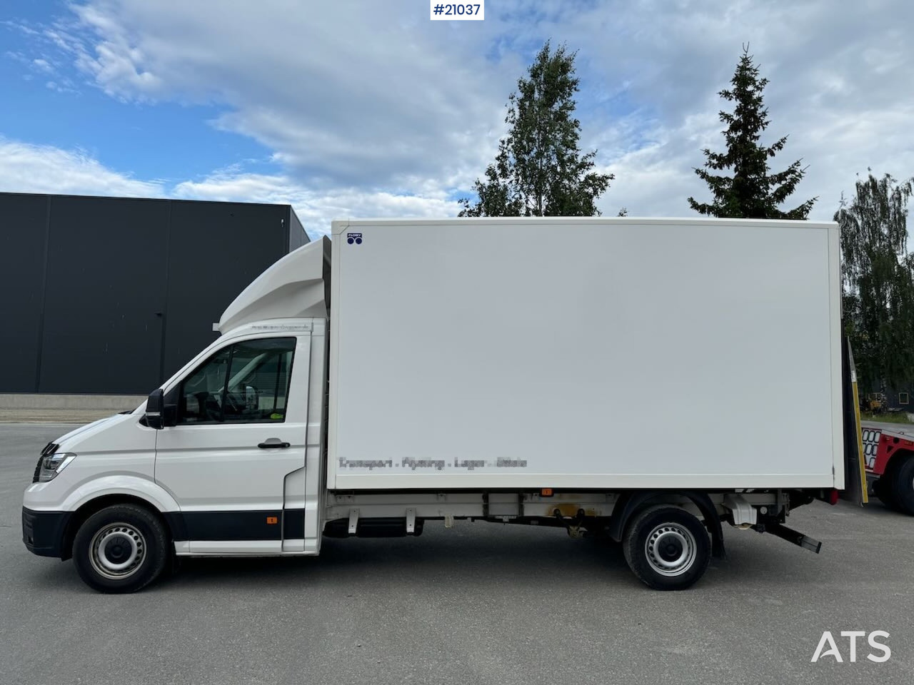 Volkswagen Crafter - Skříňový nákladní auto: obrázek 2 Volkswagen Crafter - Skříňový nákladní auto: obrázek 2