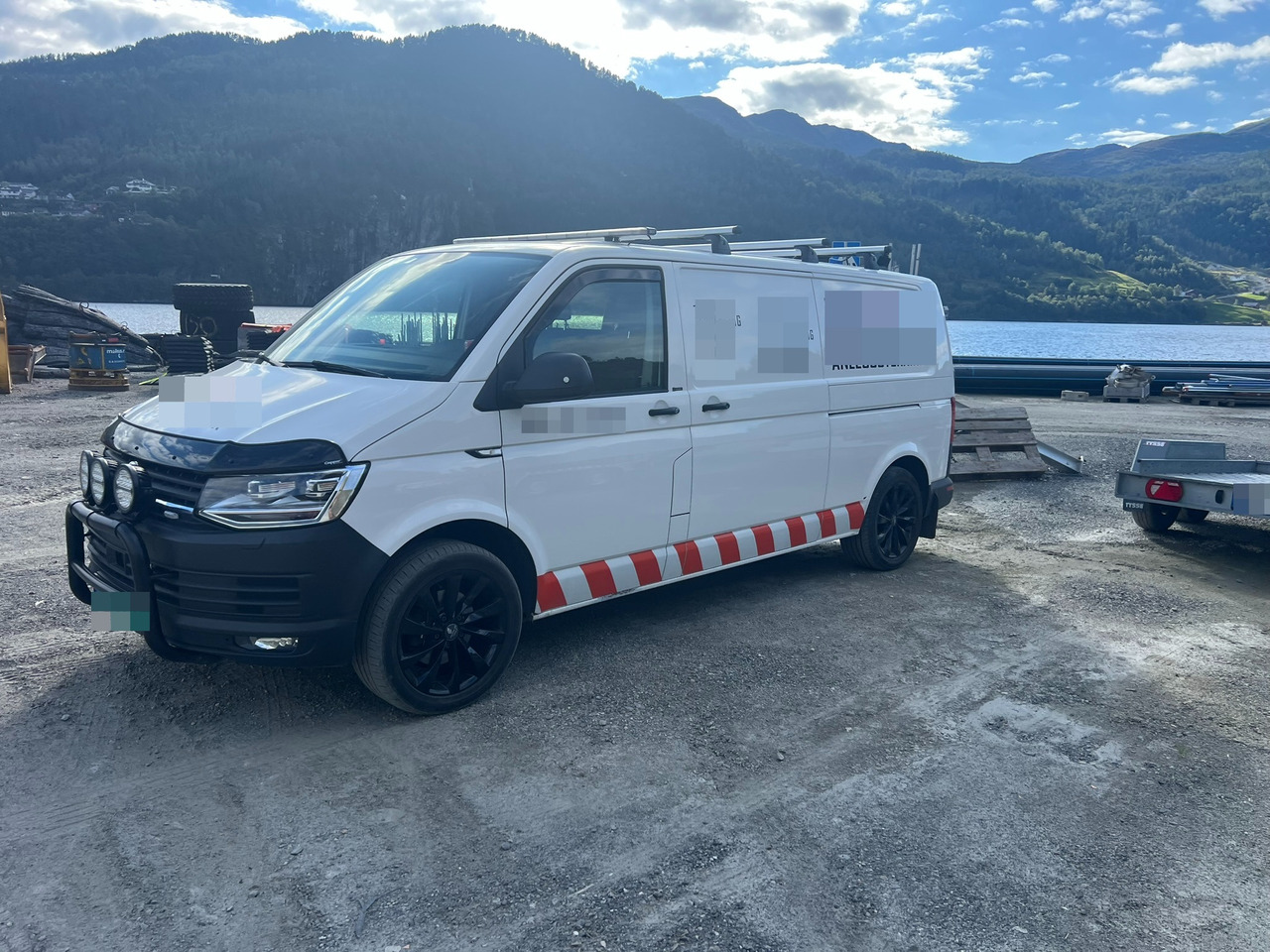 Volkswagen TRANSPORTER - Furgon: obrázek 1 Volkswagen TRANSPORTER - Furgon: obrázek 1