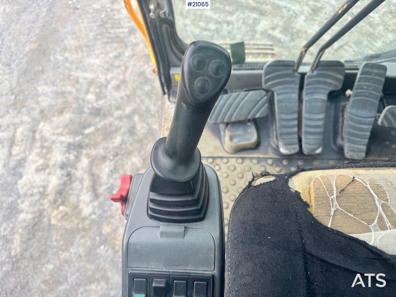 Volvo EC140 BLC leasing Volvo EC140 BLC: obrázek 35